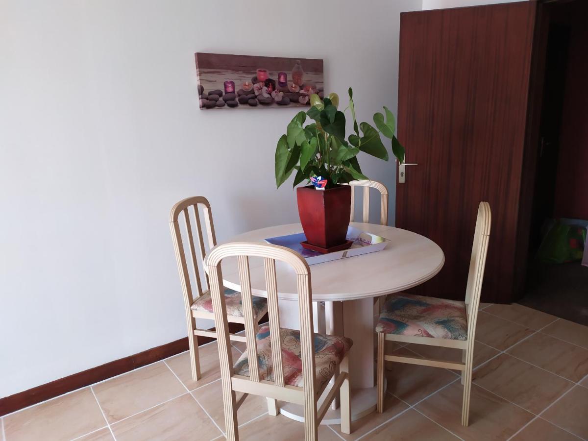 50M2 2 A 4 Pers Tout Confort Balcons Jardin Terrasse Les Albres Kültér fotó
